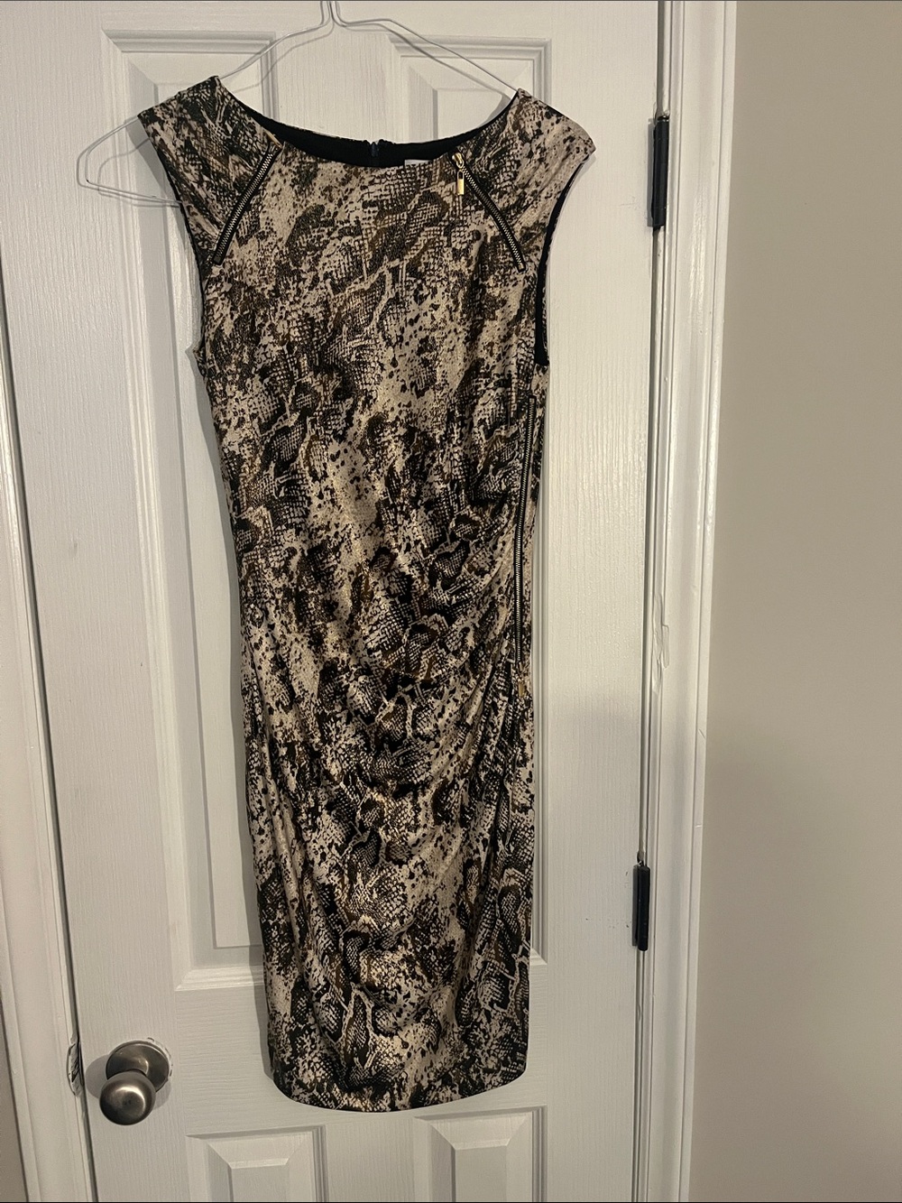Cache Sleeveless Snake-Print Midi Dress in Black & Cream